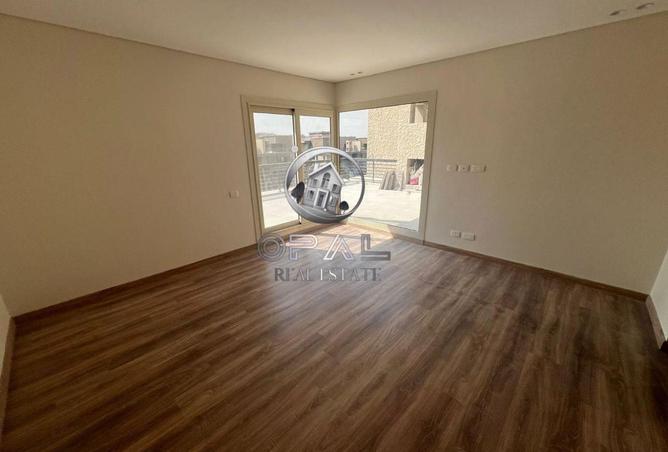 8477917 - Property Image 3