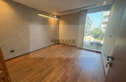 Office Space - Studio - 1 Bathroom for rent in The Polygon - Sheikh Zayed Compounds - Sheikh Zayed City - Giza