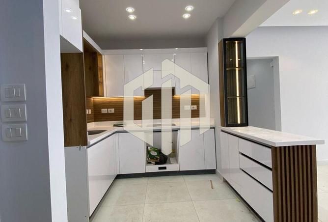 8261988 - Property Image 3