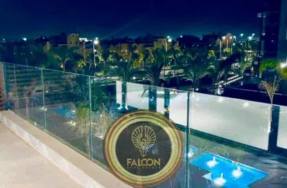 تاون هاوس - 4 غرف نوم - 3 حمامات للبيع في كمبوند البروج - كمبوندات الشروق - مدينة الشروق - القاهرة