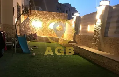 Apartment - 2 Bedrooms - 1 Bathroom for sale in Al Gezira St. - South Investors Area - New Cairo City - Cairo