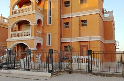 Villa - 5 Bedrooms - 4 Bathrooms for sale in Stella Heliopolis - Cairo - Ismailia Desert Road - Cairo