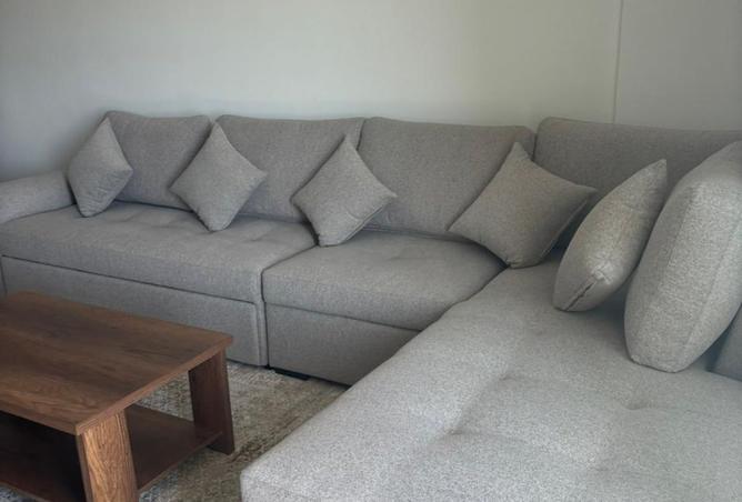 8212409 - Property Image 2