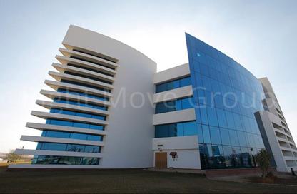 Office Space - Studio - 3 Bathrooms for sale in Smart Village - Cairo Alexandria Desert Road - 6 October City - Giza