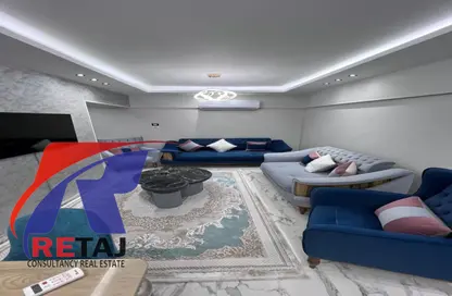 شقة - 2 غرف نوم - 1 حمام للايجار في شارع انور المفتي - المنطقة الأولى - مدينة نصر - القاهرة