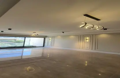 Apartment - 2 Bedrooms - 2 Bathrooms for rent in Lake View Residence - 5th Settlement Compounds - The 5th Settlement - New Cairo City - Cairo