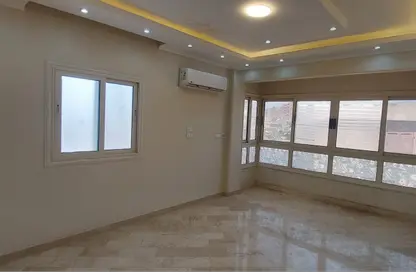 Apartment - 4 Bedrooms - 3 Bathrooms for rent in Sarayat Al Maadi - Hay El Maadi - Cairo