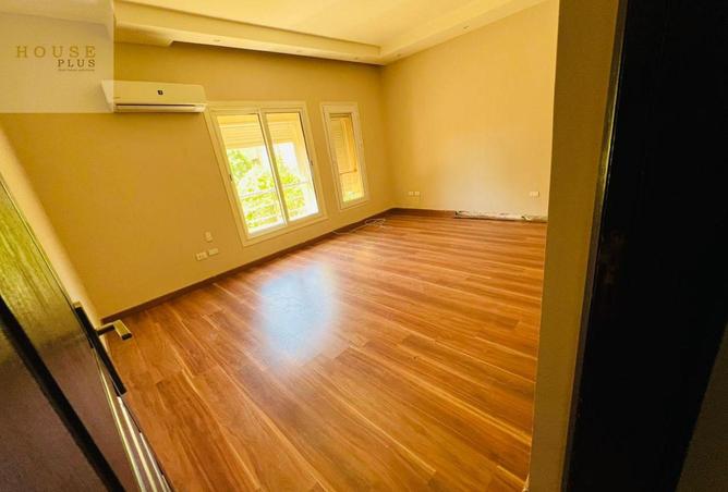 8277131 - Property Image 2