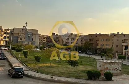Apartment - 3 Bedrooms - 2 Bathrooms for sale in Al Zarkani St. - The 1st Settlement - New Cairo City - Cairo