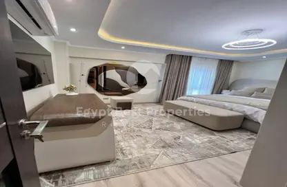 منزل مزدوج - 5 غرف نوم - 4 حمامات للبيع في ذا ريزيدنسز - هايد بارك - كمبوندات التجمع الخامس - التجمع الخامس - مدينة القاهرة الجديدة - القاهرة