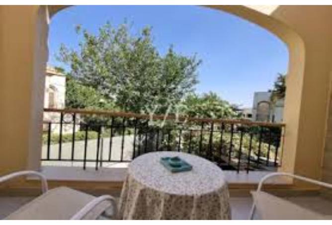 8172204 - Property Image 2