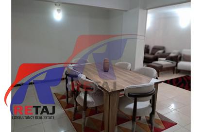 Apartment - 2 Bedrooms - 1 Bathroom for rent in Dr Al Batrawy St. - 1st Zone - Nasr City - Cairo