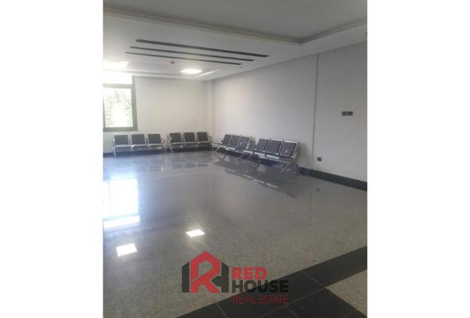 8022203 - Property Image 2
