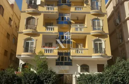 Apartment - 3 Bedrooms - 2 Bathrooms for sale in Central St. - 1st District - 6 October City - Giza