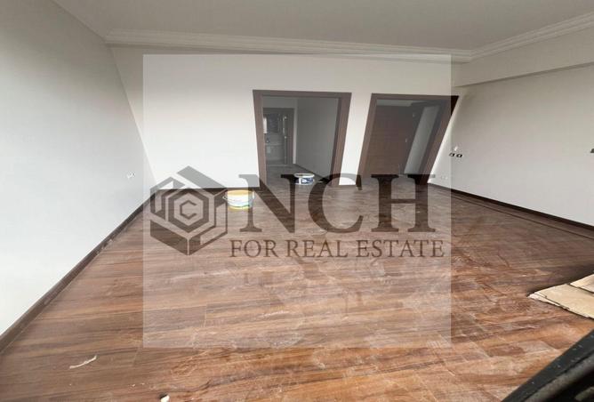 8146050 - Property Image 2