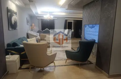 Villa - 3 Bedrooms - 3 Bathrooms for rent in Madinaty - Cairo