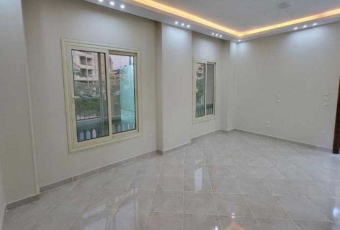 8236489 - الصورة الرئيسية للعقار