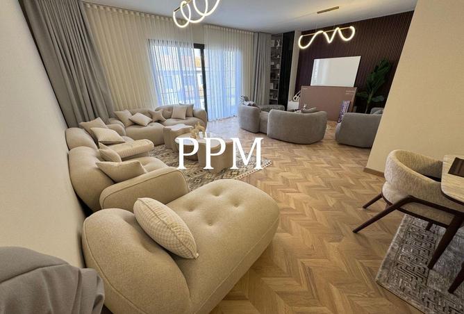 8560017 - Property Image 3