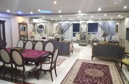 Apartment - 3 Bedrooms - 3 Bathrooms for rent in El Manial - Hay El Manial - Cairo