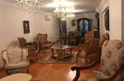 Apartment - 3 Bedrooms - 3 Bathrooms for sale in Kamal Eldin Salah St. - Smouha - Hay Sharq - Alexandria