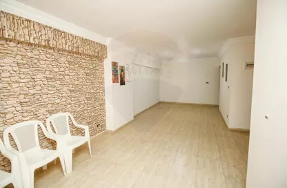 Office Space - Studio - 1 Bathroom for sale in Tharwat - Hay Sharq - Alexandria