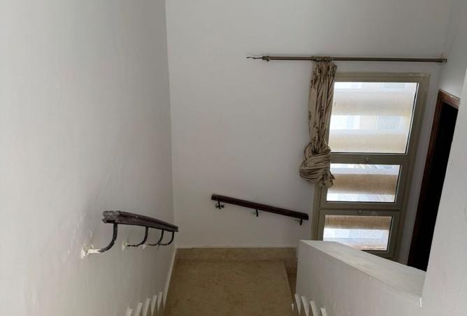 8379100 - Property Image 2