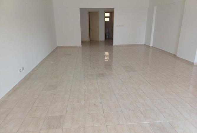 7947043 - Property Image 2