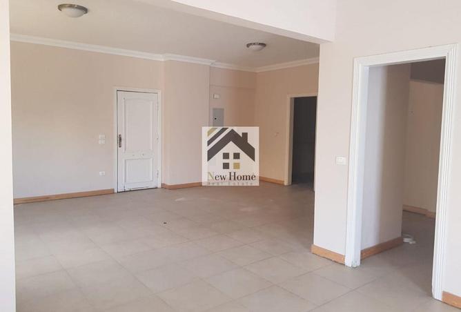 8154581 - Property Image 2