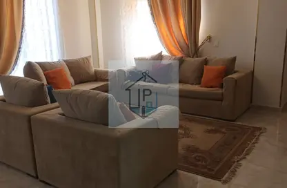Apartment - 3 Bedrooms - 2 Bathrooms for rent in South Lotus - El Lotus - New Cairo City - Cairo
