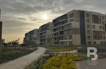 Apartment - 3 Bedrooms - 3 Bathrooms for sale in Palm Hills New Cairo - 5th Settlement Compounds - The 5th Settlement - New Cairo City - Cairo