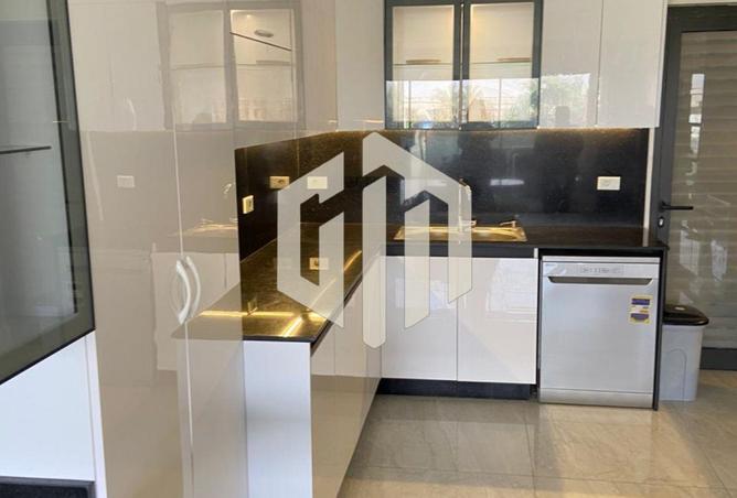 8220459 - Property Image 3