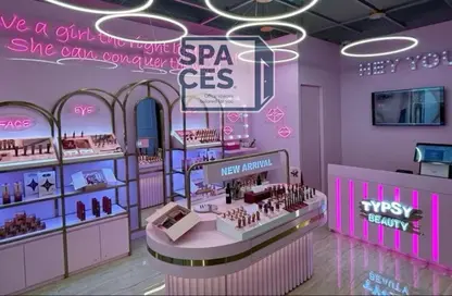 محل تجاري - استوديو - 1 حمام للايجار في شارع مجمع البنوك - شارع التسعين الجنوبي - التجمع الخامس - مدينة القاهرة الجديدة - القاهرة