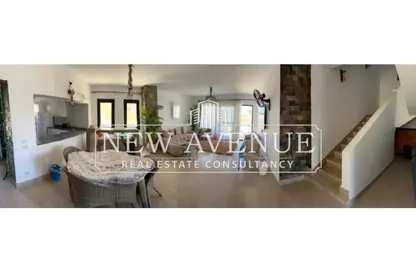 منزل مزدوج - 5 غرف نوم - 5 حمامات للبيع في سوان ليك الساحل الشمالي - قسم الضبعة - الساحل الشمالي