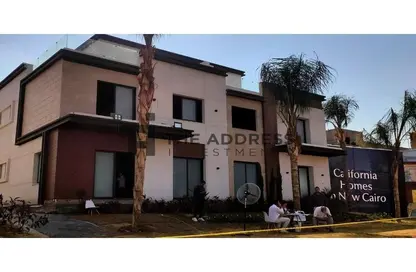 Townhouse - 3 Bedrooms - 3 Bathrooms for sale in Azzar - 5th Settlement Compounds - The 5th Settlement - New Cairo City - Cairo