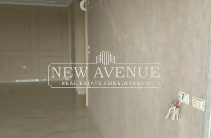 شقة - 2 غرف نوم - 2 حمامات للايجار في جاردن ريزدنس - مدينة القاهرة الجديدة - القاهرة