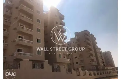 Apartment - 3 Bedrooms - 2 Bathrooms for sale in Mohamed Naguib Axis - Abou El Houl - New Cairo City - Cairo