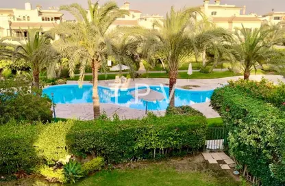 فيلا - 4 غرف نوم - 4 حمامات للبيع في الباتيو 1 - المستثمرين الشمالية - مدينة القاهرة الجديدة - القاهرة