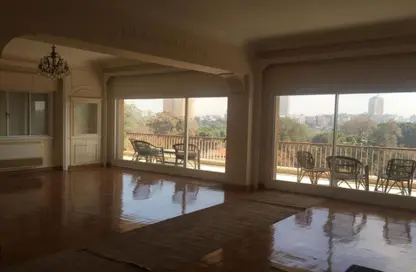 Apartment - 4 Bedrooms - 3 Bathrooms for rent in Hassan Sabri St. - Zamalek - Cairo