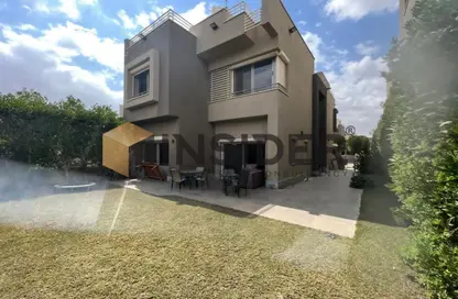Villa - 4 Bedrooms - 5 Bathrooms for sale in Palm Hills Katameya Extension - 5th Settlement Compounds - The 5th Settlement - New Cairo City - Cairo