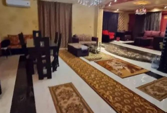 8171930 - Property Image 2