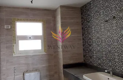 (بنتهاوس  (روف - 4 غرف نوم - 4 حمامات للايجار في نيو جيزة - طريق مصر اسكندرية الصحراوي - مدينة 6 أكتوبر - الجيزة