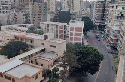 شقة - 3 غرف نوم - 2 حمامات للبيع في مصطفي كامل - حي شرق - الاسكندرية