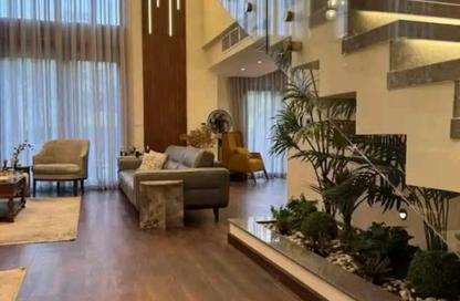 Villa - 4 Bedrooms - 4 Bathrooms for sale in Palm Hills October - Cairo Alexandria Desert Road - 6 October City - Giza
