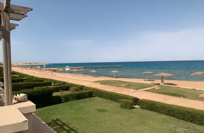 شاليه - 4 غرف نوم - 3 حمامات للبيع في لافيستا 3 - لافيستا - العين السخنة - السويس