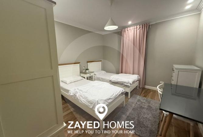 8358718 - Property Image 2