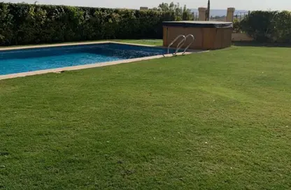 Villa - 5 Bedrooms - 4 Bathrooms for sale in Al  Rabwa - Sheikh Zayed Compounds - Sheikh Zayed City - Giza