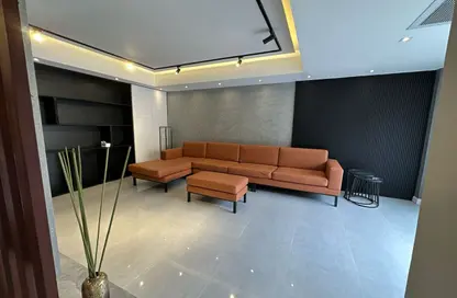 تاون هاوس - 3 غرف نوم - 5 حمامات للايجار في لاتيرا - المستثمرين الجنوبية - مدينة القاهرة الجديدة - القاهرة