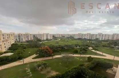 Apartment - 3 Bedrooms - 3 Bathrooms for sale in Privado - Madinaty - Cairo