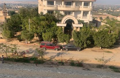 Palace - 7+ Bedrooms - 7+ Bathrooms for sale in Gamaiet Ahmed Orabi - Obour City - Qalyubia