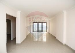 Apartment - 3 bedrooms for للبيع in Al Geish Road - Glim - Hay Sharq - Alexandria